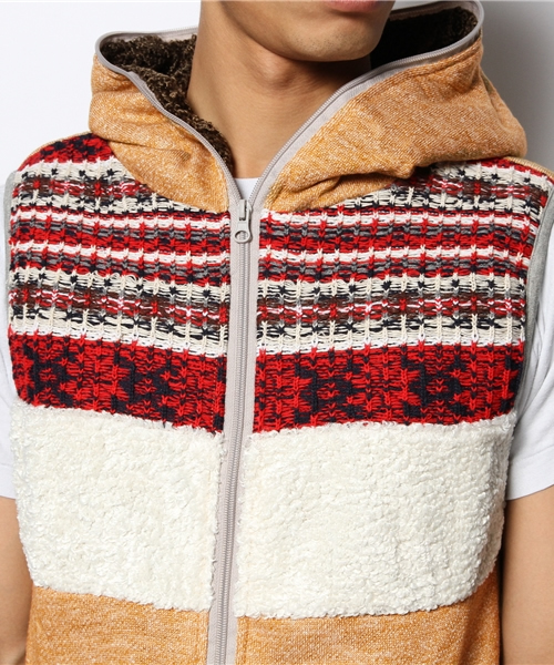 チャイハネ（チャイハネ）の「ジャガードフユベスト（ダウンベスト・メンズ・グリーン/レッド/イエロー・FREE）」の8枚目の写真