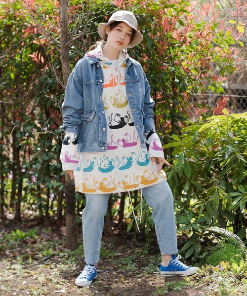 希少 リーバイス レッド デニムジャケット ヴィンテージ 美品 カーキ Levi's（リーバイス）の「Levi's(R)RED WMNS TRUCKER MIDDAY