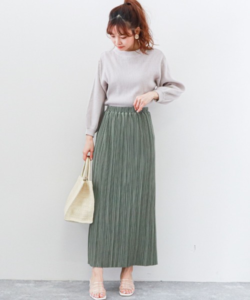 archives（アルシーヴ）の「プリーツクロススカート（スカート・レディース・ベージュ/パープル/オフホワイト/グリーン・MEDIUM）」の13枚目の写真