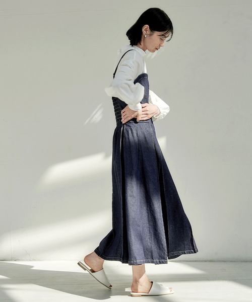 EMMA（EMMA CLOTHES）（エマ）の「【EMMA】デニムカツラギタックジャンスカワンピース（ワンピース・レディース・ホワイト/ネイビー/ブルー・FREE）」の14枚目の写真