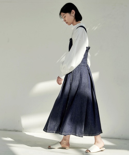 EMMA（EMMA CLOTHES）（エマ）の「【EMMA】デニムカツラギタックジャンスカワンピース（ワンピース・レディース・ホワイト/ネイビー/ブルー・FREE）」の6枚目の写真