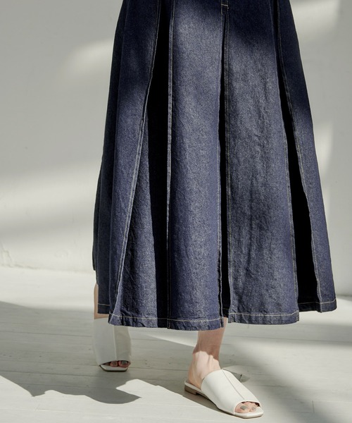 EMMA（EMMA CLOTHES）（エマ）の「【EMMA】デニムカツラギタックジャンスカワンピース（ワンピース・レディース・ホワイト/ネイビー/ブルー・FREE）」の17枚目の写真