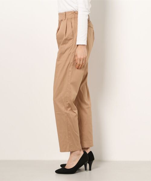 ReNorm(リノーム)の「タックテーパードパンツ(その他パンツ・レディース・ブラック/ベージュ/ピンク・S/M)」の5枚目の写真