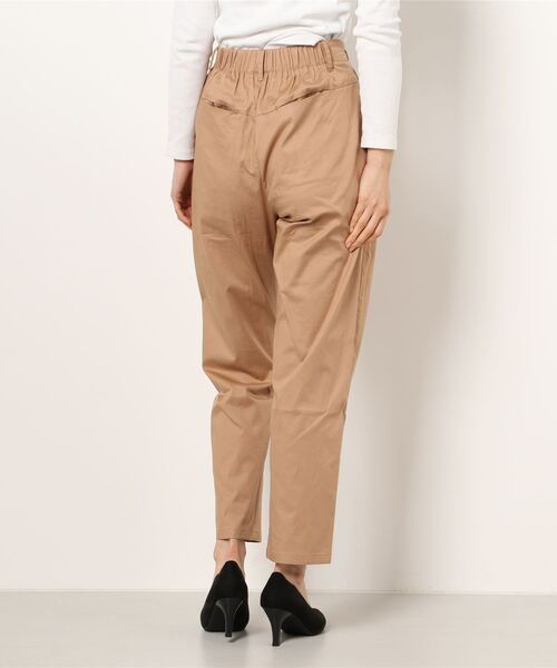 ReNorm(リノーム)の「タックテーパードパンツ(その他パンツ・レディース・ブラック/ベージュ/ピンク・S/M)」の8枚目の写真