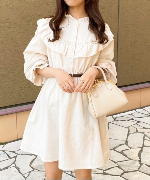 apres jour(アプレジュール)の「コットンレースフリルネックワンピース【ZOZOTOWN限定アイテム】(ワンピース・レディース・ブラック/ベージュ/アイボリー・フリー/X-LARGE)」の7枚目の写真