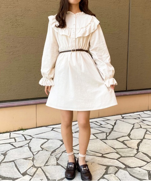 apres jour(アプレジュール)の「コットンレースフリルネックワンピース【ZOZOTOWN限定アイテム】(ワンピース・レディース・ブラック/ベージュ/アイボリー・フリー/X-LARGE)」の10枚目の写真