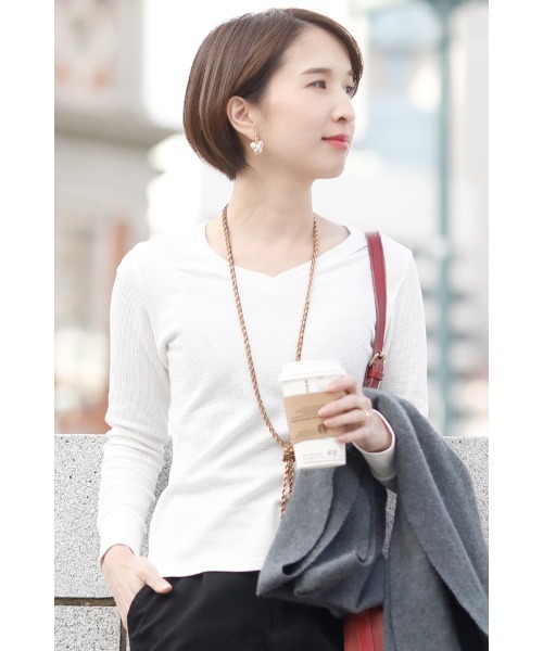 ElegChic（エレグシック）の「コットン ロング Tシャツ 長袖 （Tシャツ/カットソー・レディース・グレー/ホワイト/カーキ/ネイビー/ブラック・M/L/XL/XXL/4L）」の2枚目の写真