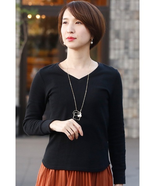 ElegChic（エレグシック）の「コットン ロング Tシャツ 長袖 （Tシャツ/カットソー・レディース・グレー/ホワイト/カーキ/ネイビー/ブラック・M/L/XL/XXL/4L）」の9枚目の写真