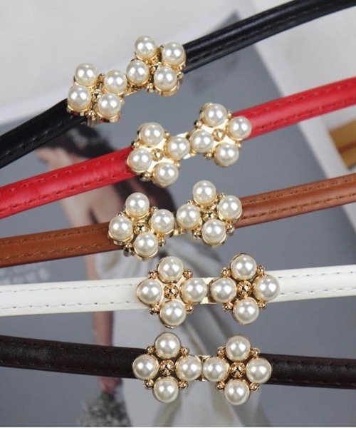 Burner（バーナー）の「【OKUOKU　0909】パールビジュー細ビットベルト（ベルト・レディース・ホワイト/ブラック/キャメル/レッド/ブラウン・FREE）」の8枚目の写真