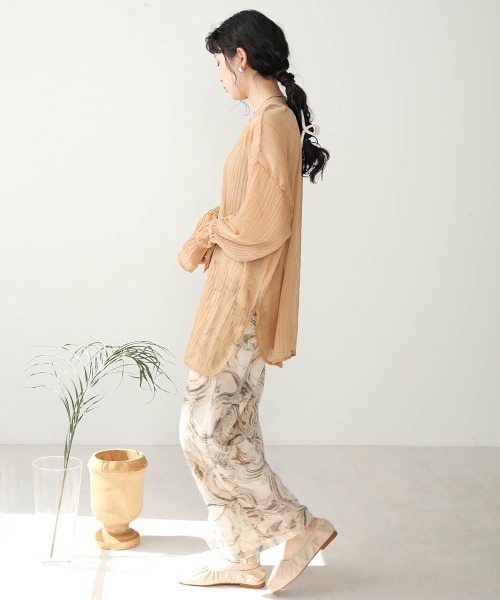 Bab(バブ)の「【WEB限定】前後2wayウェーブプリーツトップス(シャツ/ブラウス・レディース・ライム/ホワイト系その他/キャメル・38)」の18枚目の写真