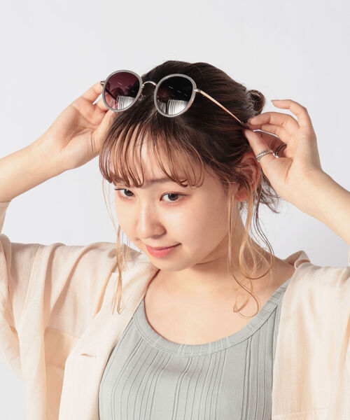 fredy repit（フレディレピ）の「ラウンドメタルピンチフレームサングラス（サングラス・レディース・ベージュ/グレー・FREE）」の6枚目の写真