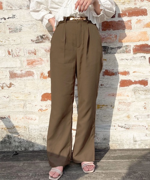 apres jour（アプレジュール）の「ラテカラーフレアパンツ【ZOZOTOWN限定アイテム】【5AP】（その他パンツ・レディース・アイボリー/ブラウン系その他/ピンクベージュ/ライトベージュ・SMALL/MEDIUM/X-LARGE）」の3枚目の写真