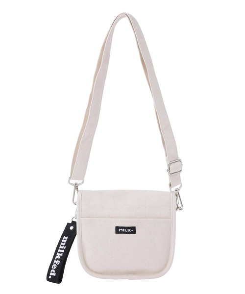 MILKFED.（ミルクフェド）の「ROUND CANVAS SHOULDERBAG MINI（ショルダーバッグ・レディース・ライトピンク/ブラック/ベージュ/ホワイト・ONE SIZE）」の5枚目の写真
