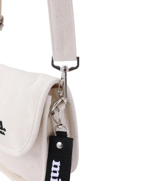 MILKFED.（ミルクフェド）の「ROUND CANVAS SHOULDERBAG MINI（ショルダーバッグ・レディース・ライトピンク/ブラック/ベージュ/ホワイト・ONE SIZE）」の9枚目の写真