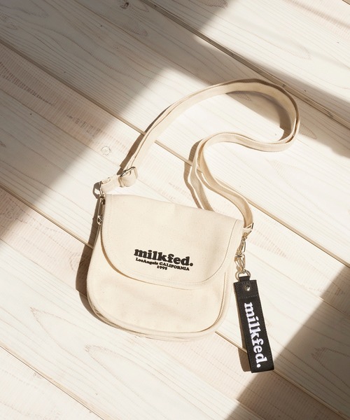 MILKFED.（ミルクフェド）の「ROUND CANVAS SHOULDERBAG MINI