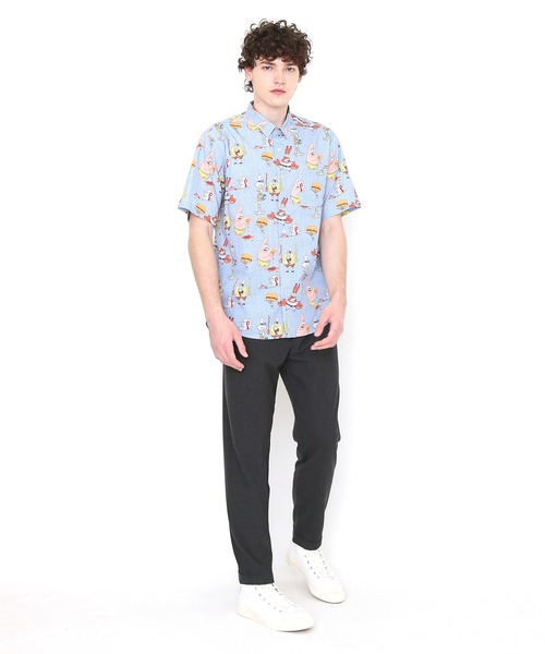 Design Tshirts Store graniph（デザイン　ティーシャツ　ストア　グラニフ）の「フレンズ パターン(スポンジ・ボブ)｜コラボ半袖シャツ（シャツ/ブラウス・メンズ・ライトブルー・SMALL/MEDIUM/LARGE）」の6枚目の写真