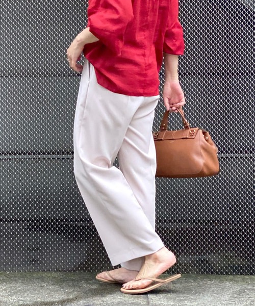 RIVE DROITE（リヴドロワ）の「イージーな穿き心地で無理せずキレイ見え　ダブルクロスイージーストレートパンツ（その他パンツ・レディース・ブラック/ライトベージュ/ボルドー・36/38）」の2枚目の写真