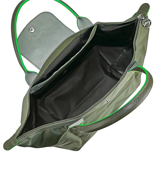 ECHELLE Liberte(エシェルリベルテ)の「LONGCHAMP LE PLIAGE CLUB ロンシャン ル・プリアージュ クラブ ハンドバッグ(ハンドバッグ・レディース・ピンク/ブラック/レッド/オレンジ/ネイビー/グリーン/ピンクベージュ/ブルー/パープル/ガンメタ/プラム/ブルー系その他/ベビーピンク/ブルー系/ホワイト/ブラウン・FREE)」の17枚目の写真