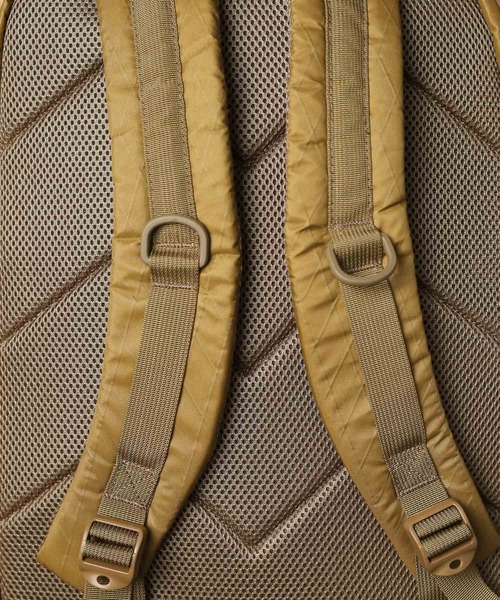 MAKAVELIC（マキャベリック）の「【62】【it】【MAKAVELIC×T.S.O.P】 BACKPACK the 2nd（バックパック/リュック・メンズ・ベージュ/ブラック・FREE）」の13枚目の写真