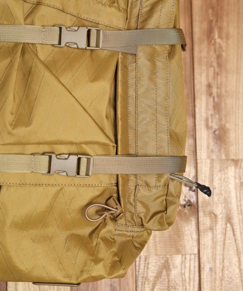 MAKAVELIC（マキャベリック）の「【62】【it】【MAKAVELIC×T.S.O.P】 BACKPACK the 2nd（バックパック/リュック・メンズ・ベージュ/ブラック・FREE）」の6枚目の写真