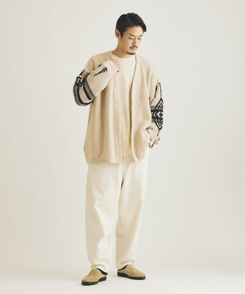 PENDLETON（ペンドルトン）の「【PENDLETON×JS / ペンドルトン】別注 LAMBS WOOL ジャガード カーディガン/ルーズカーディガン [ユニセックス対応]（カーディガン/ボレロ・メンズ・ナチュラル/ブラック/ダークベージュ・MEDIUM/SMALL/LARGE）」の14枚目の写真