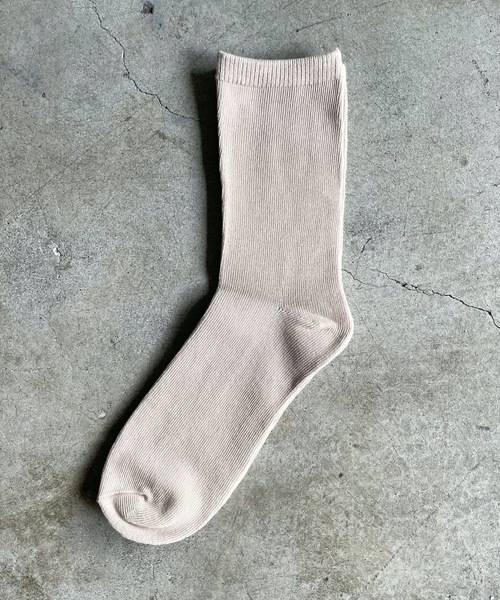SHIZUTA（シズタ）の「SZT:カラー無地ソックス（ソックス/靴下・レディース・アイボリー/チャコールグレー/ブラック/ベージュ/ネイビー/オフホワイト/グリーン/クリーム/セージグリーン/シルバーグレー/モカ/ロイヤルブルー/スモークピンク/グレイッシュベージュ/シャーベット/パープル/レッド/イエロー/ピンク/ゴールド/ライム/シルバー/カリビアンブルー/ミント/ワインレッド・S/M/L）」の7枚目の写真