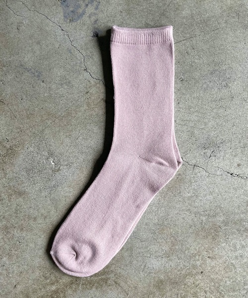 SHIZUTA（シズタ）の「SZT:カラー無地ソックス（ソックス/靴下・レディース・アイボリー/チャコールグレー/ブラック/ベージュ/ネイビー/オフホワイト/グリーン/クリーム/セージグリーン/シルバーグレー/モカ/ロイヤルブルー/スモークピンク/グレイッシュベージュ/シャーベット/パープル/レッド/イエロー/ピンク/ゴールド/ライム/シルバー/カリビアンブルー/ミント/ワインレッド・S/M/L）」の20枚目の写真