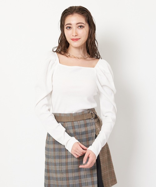 SPIRALGIRL(スパイラルガール)の「スクエアネックパワショルリブトップス(Tシャツ/カットソー・レディース・ブラック/オフホワイト/モカ・FREE)」の19枚目の写真