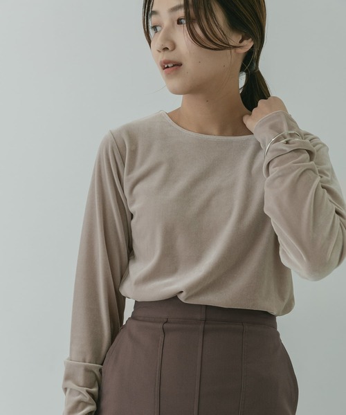 KBF+（ケービーエフプラス）の「KBF+　ベロアロングTシャツ∴（Tシャツ/カットソー・レディース・チャコールグレー/グリーン/ベージュ系その他・ONE）」の5枚目の写真