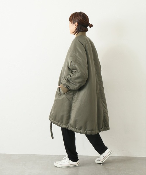 JOURNAL STANDARD LUXE（ジャーナルスタンダード　ラックス）の「ナイロンナカワタミリタリーリブコート◆（ナイロンジャケット・レディース・ブラック/カーキ・FREE）」の20枚目の写真