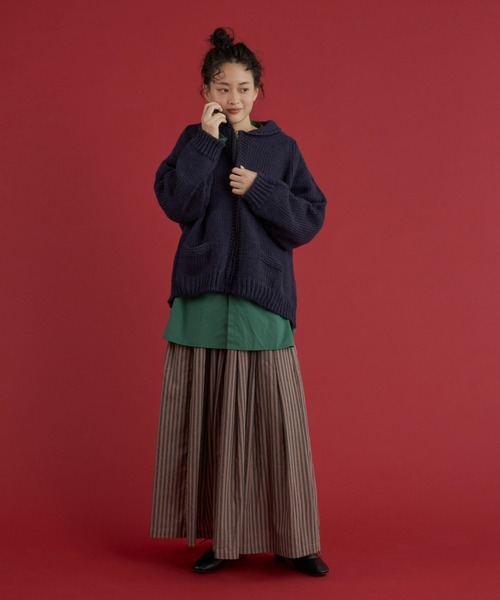 Libra Cue(リブラ キュー)の「カウチンカーディガン(カーディガン/ボレロ・レディース・ネイビー/アイボリー/レッド・FREE)」の14枚目の写真