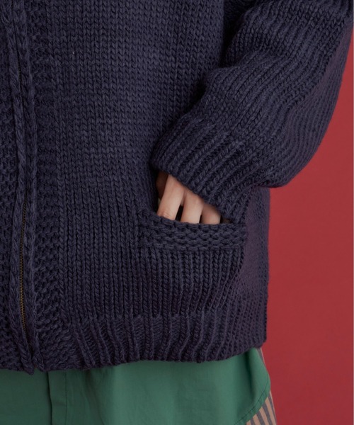 Libra Cue(リブラ キュー)の「カウチンカーディガン(カーディガン/ボレロ・レディース・ネイビー/アイボリー/レッド・FREE)」の18枚目の写真