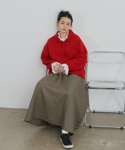 Libra Cue(リブラ キュー)の「カウチンカーディガン(カーディガン/ボレロ・レディース・ネイビー/アイボリー/レッド・FREE)」の5枚目の写真