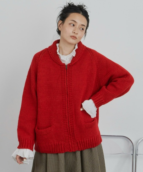 Libra Cue(リブラ キュー)の「カウチンカーディガン(カーディガン/ボレロ・レディース・ネイビー/アイボリー/レッド・FREE)」の4枚目の写真