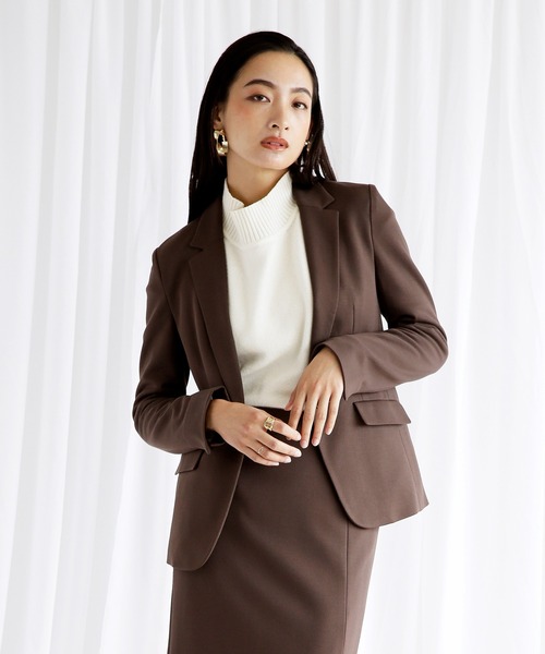 WHITE JOOLA（ホワイトジョーラ）の「【SOFT THERMO　発熱・保温・ソフトタッチ！シワになりにくい♪冬のスーツはコレ♪】サーモカルゼジャージ・2wayストレッチ テーラードジャケット（前裏付き）（テーラードジャケット・レディース・ブラウン/カーキ/ネイビー・7号/9号/11号）」の19枚目の写真