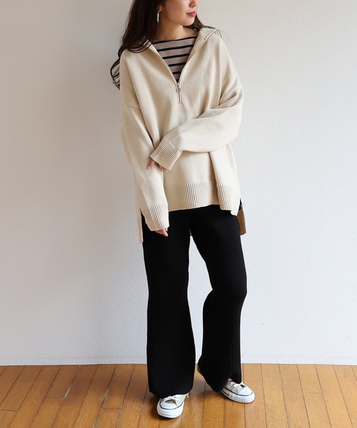 andme（アンドミー）の「コットン長袖オーバーサイズボーダーTシャツ（Tシャツ/カットソー・レディース・ベージュ系その他/ホワイト×パープル/グレイッシュベージュ/ホワイト×ブラック/ホワイト×ブルー/ホワイト×ピンク・M）」の9枚目の写真