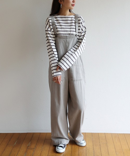 andme（アンドミー）の「コットン長袖オーバーサイズボーダーTシャツ（Tシャツ/カットソー・レディース・ベージュ系その他/ホワイト×パープル/グレイッシュベージュ/ホワイト×ブラック/ホワイト×ブルー/ホワイト×ピンク・M）」の11枚目の写真