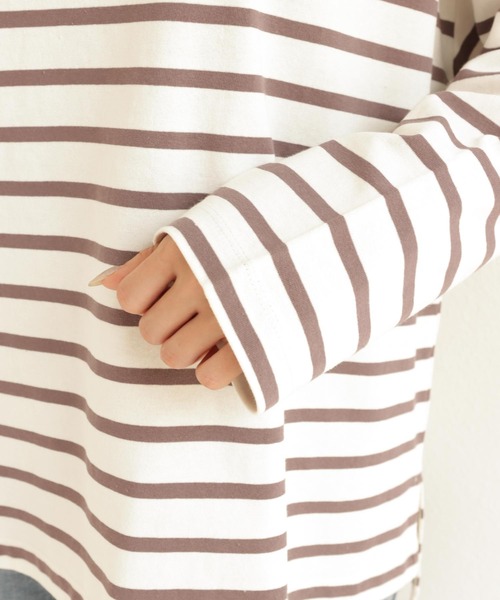 andme（アンドミー）の「コットン長袖オーバーサイズボーダーTシャツ（Tシャツ/カットソー・レディース・ベージュ系その他/ホワイト×パープル/グレイッシュベージュ/ホワイト×ブラック/ホワイト×ブルー/ホワイト×ピンク・M）」の18枚目の写真