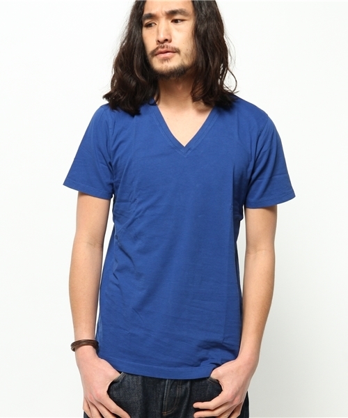 three dots（スリードッツ）の「Begin 6月号掲載／Brad ブラッド / ディープVネック（Tシャツ/カットソー・メンズ・ネイビー/ホワイト/ブラック/杢グレー/ライトイエロー/ブルー/ダークグレー/ブルーグレー/オフホワイト/カリビアンブルー/ピンク系その他/ブル－グレ－・LARGE/SMALL/MEDIUM）」の9枚目の写真