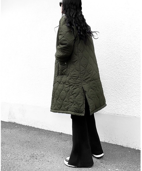 LVEU.(ラブユ.)の「Quilted coat / キルティングコート(Ai select)(その他アウター・レディース・ブラック/カーキ・FREE)」の12枚目の写真