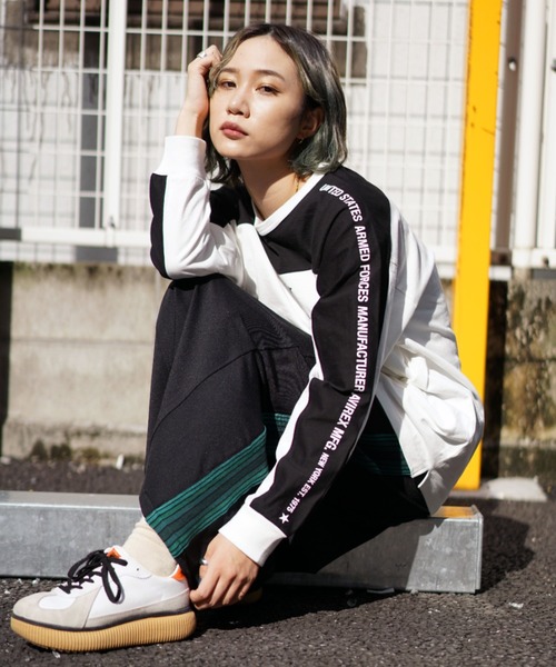 AVIREX（アヴィレックス）の「【WEB&DEPOT限定】BICOLOR COLLEGE T-SHIRT/ バイカラーカレッジロングスリーブティーシャツ（Tシャツ/カットソー・レディース・ホワイト/ブラック・FREE）」の12枚目の写真