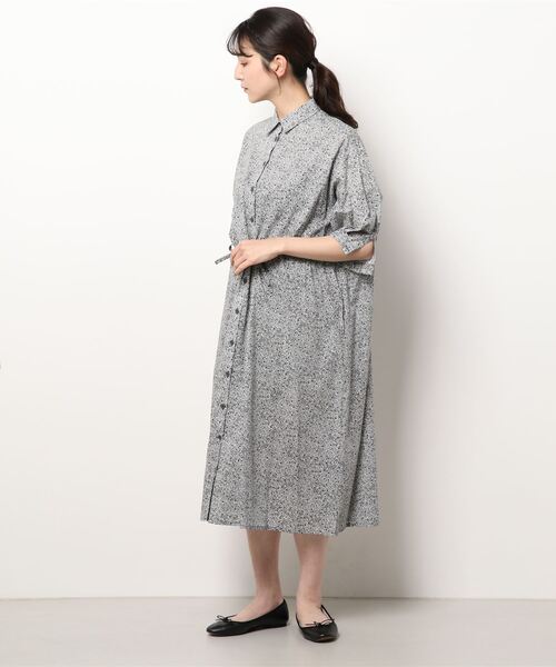 To b. by agnes b.（トゥービーバイアニエスベー）の「WR34 ROBE