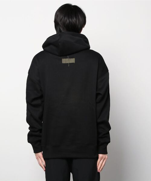 G-STAR(ジースター)の「UNISEX CORE OVERSIZED HOODED SWEATER/ロゴパーカー/オーバーサイズ(パーカー・メンズ・ヘザーグレー/ダークブラック・SMALL/MEDIUM/LARGE/X-LARGE/X-SMALL)」の14枚目の写真