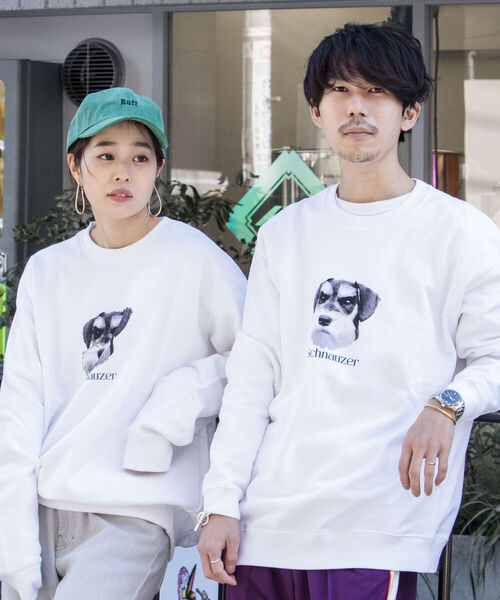 GLOSTER（グロスター）の「《22SS再登場！》【GLOSTER/グロスター】DOG&CAT 犬猫プリント裏毛スウェット（スウェット・メンズ・ホワイト系その他/ホワイト系その他2/グレー系その他/グレー系その他2・MEDIUM/LARGE）」の2枚目の写真