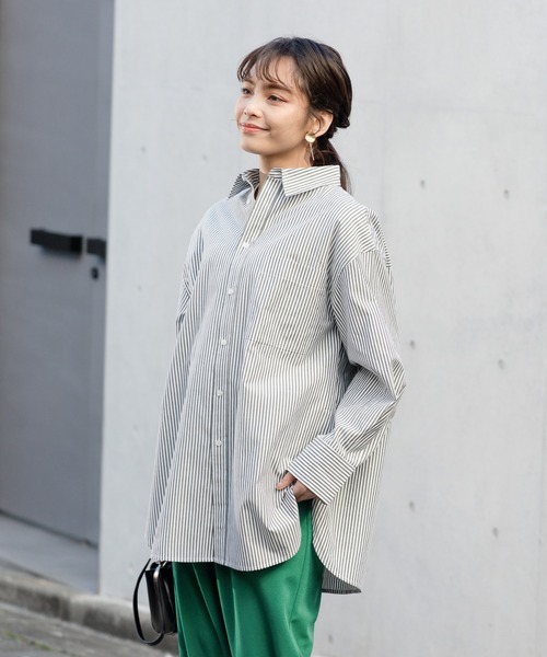 NAVY(ネイビー)の「カラフルストライプシャツ(シャツ/ブラウス・レディース・イエロー/グリーン/ピンク/ブラック/ブルー/ホワイト/オフホワイト・フリー)」の12枚目の写真