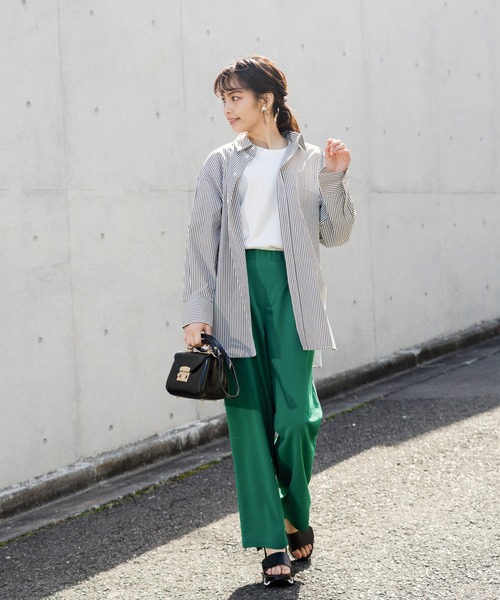 NAVY(ネイビー)の「カラフルストライプシャツ(シャツ/ブラウス・レディース・イエロー/グリーン/ピンク/ブラック/ブルー/ホワイト/オフホワイト・フリー)」の13枚目の写真