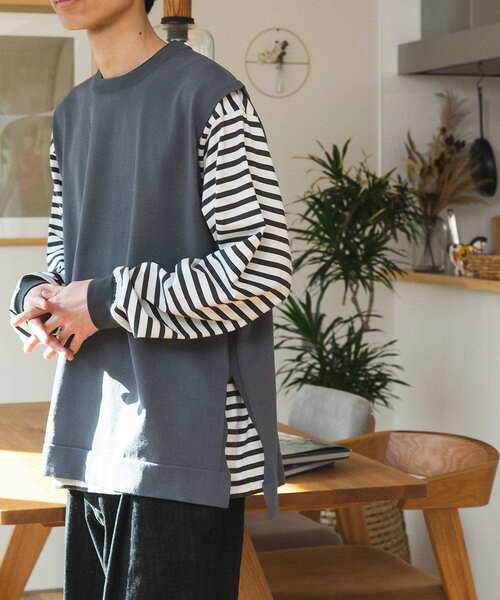 FORK&SPOON(フォークアンドスプーン)の「FORK&SPOON ドライタッチニットベスト(ベスト・メンズ・チャコールグレー/ベージュ/グリーン系その他・4/5)」の2枚目の写真