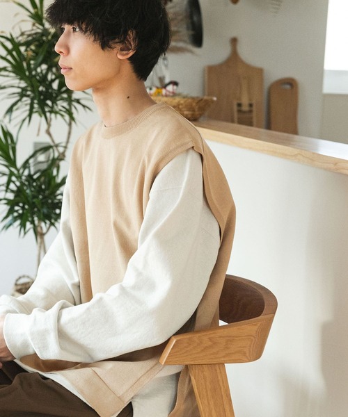 FORK&SPOON(フォークアンドスプーン)の「FORK&SPOON ドライタッチニットベスト(ベスト・メンズ・チャコールグレー/ベージュ/グリーン系その他・4/5)」の14枚目の写真