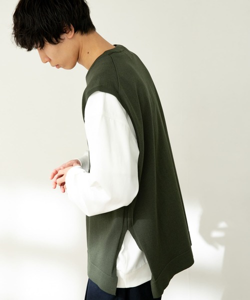 FORK&SPOON(フォークアンドスプーン)の「FORK&SPOON ドライタッチニットベスト(ベスト・メンズ・チャコールグレー/ベージュ/グリーン系その他・4/5)」の11枚目の写真
