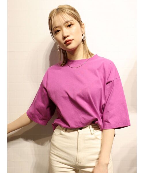 MURUA（ムルーア）の「ベーシックTシャツ（Tシャツ/カットソー・レディース・ブラック/ダークグレー/ホワイト/ピンク・FREE）」の15枚目の写真